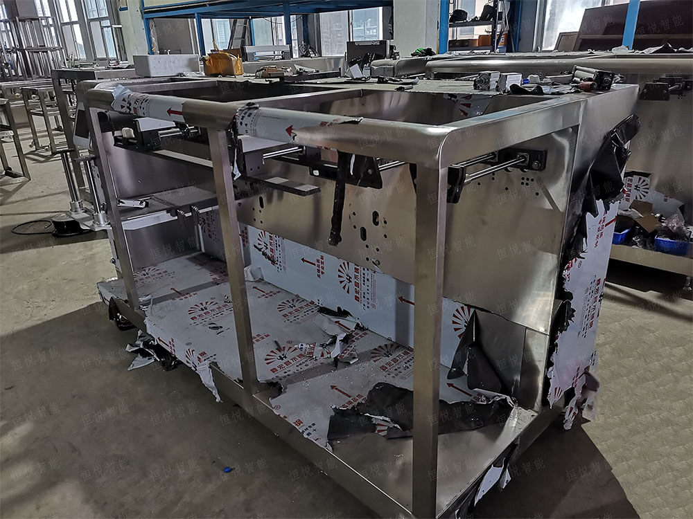 水平给袋式91麻豆免费视频网站厂家生产现场