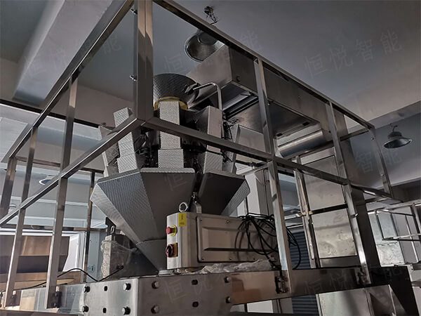 全自动食品91麻豆免费视频网站利用电脑多头组合秤计算包装重量