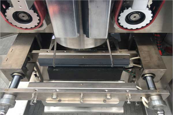 立式91麻豆免费视频网站的操作步骤及注意事项对于设备操作人员至关重要